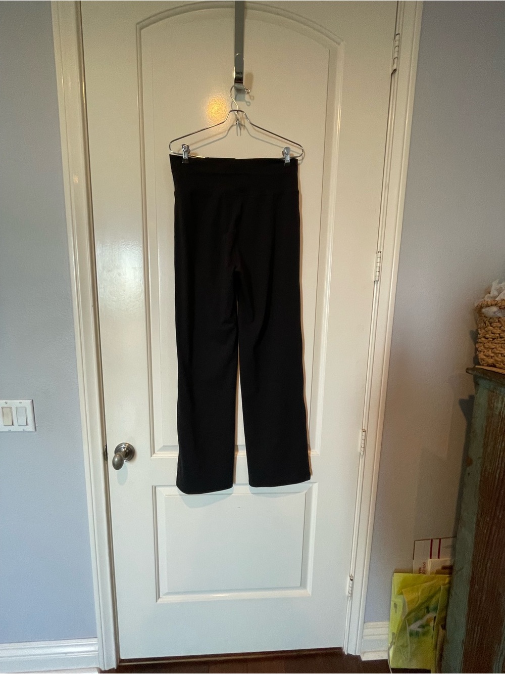 VuoriBlack Straight-Leg leggings